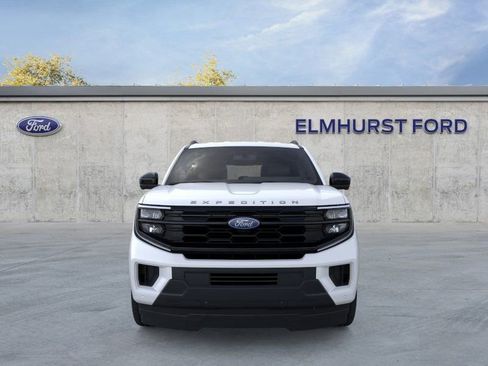 New 2025 Ford Expedition Active image 7