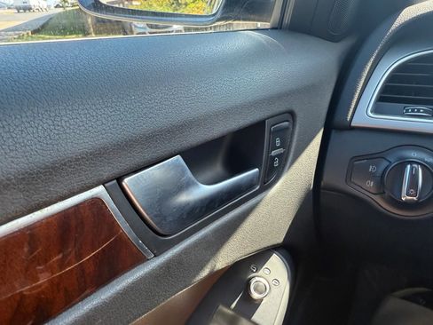 Used 2014 Audi A4 Premium w/ Lighting Package image 27