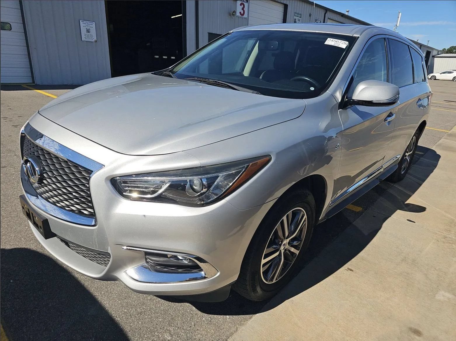 Used 2018 INFINITI QX60 Luxe AWD/4WD image 1