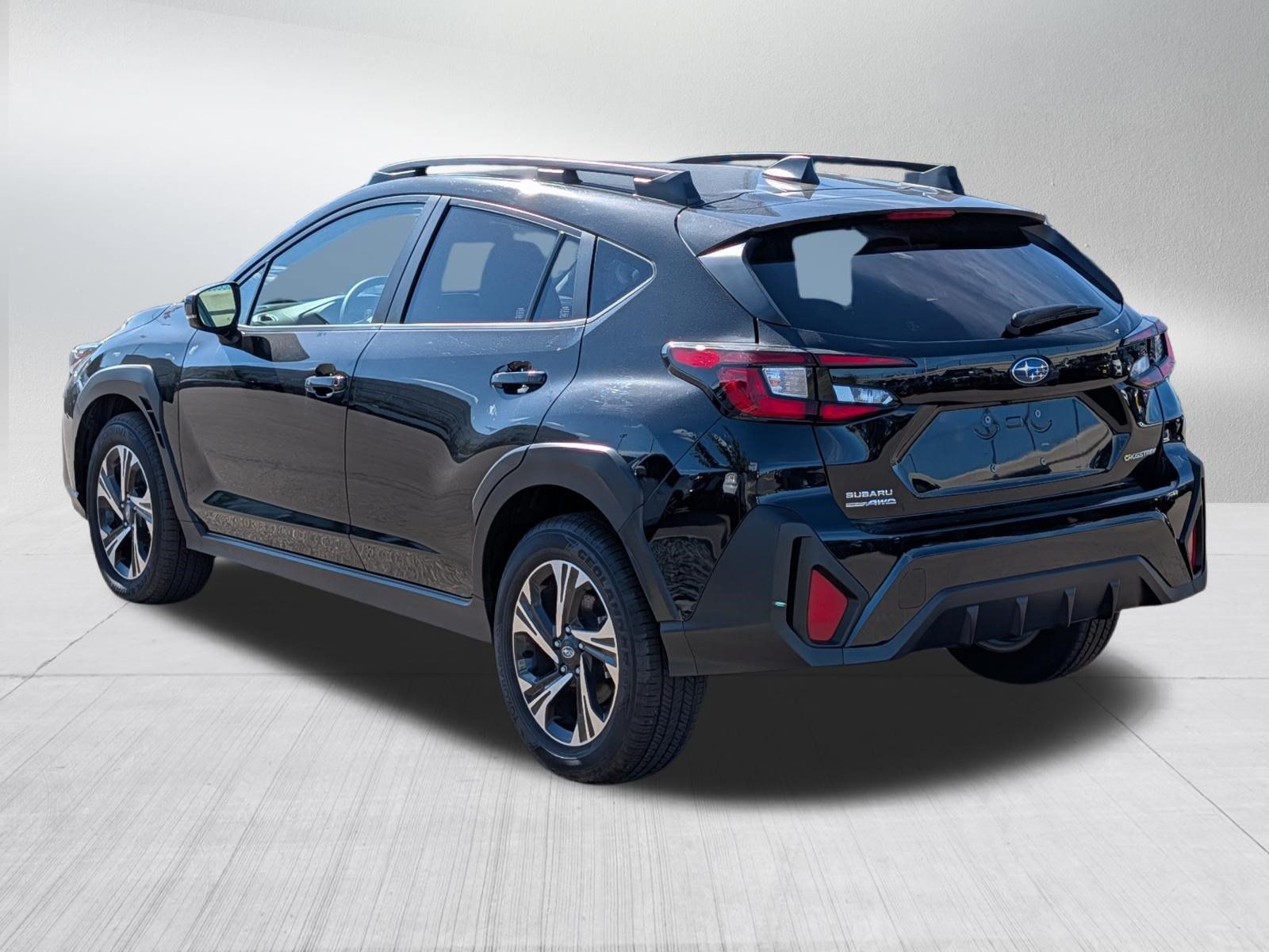 Certified 2025 Subaru Crosstrek 2.5i Premium AWD/4WD image 5