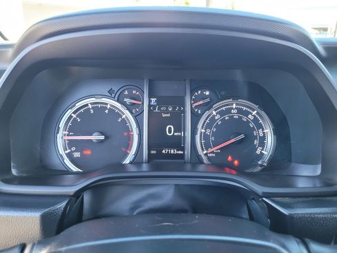 Used 2022 Toyota 4Runner TRD Pro AWD/4WD image 25