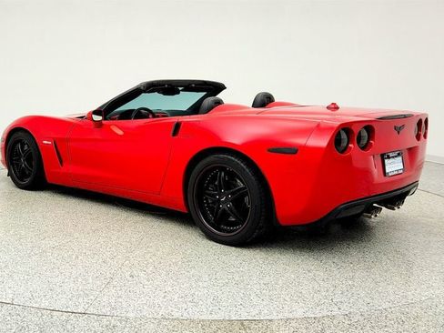 Used 2005 Chevrolet Corvette Convertible w/ Preferred Equipment Group RWD image 7