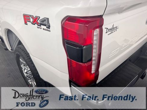 New 2025 Ford F350 Lariat w/ Lariat Ultimate Package image 14