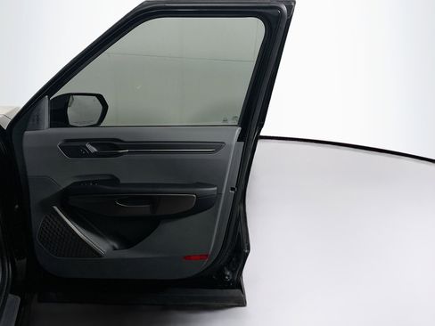 Used 2024 Kia EV9 Light Long Range image 34