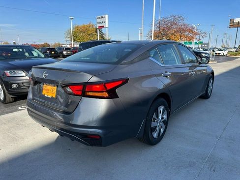 New 2025 Nissan Altima 2.5 S image 3