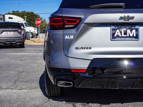 New 2026 Chevrolet Blazer RS image 13
