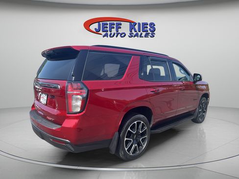 Used 2022 Chevrolet Tahoe RST w/ Luxury Package AWD/4WD image 5