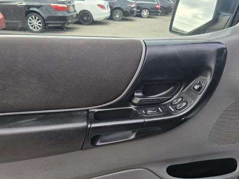 Used 2006 Ford Ranger XLT image 21