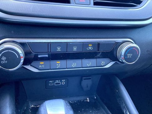 Used 2023 Nissan Altima 2.5 SR FWD image 7