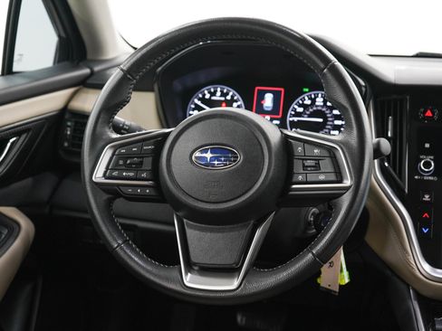 Used 2024 Subaru Outback Premium AWD/4WD image 16