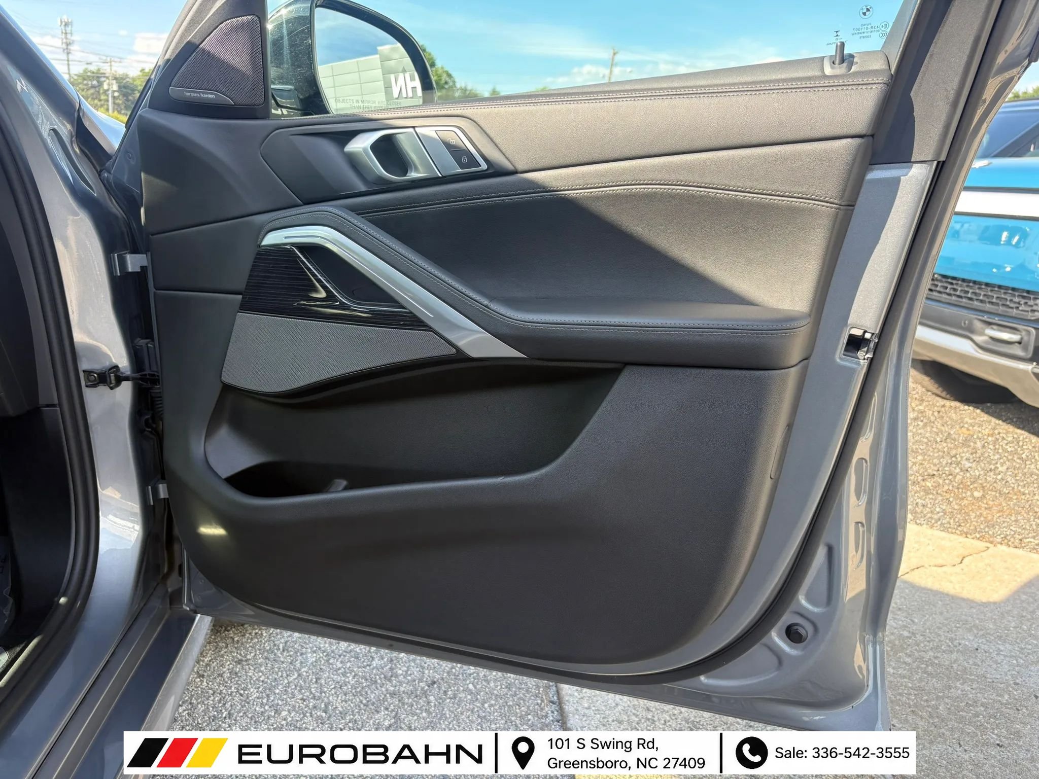 Used 2026 BMW X6 xDrive40i w/ Climate Comfort Package AWD/4WD image 17