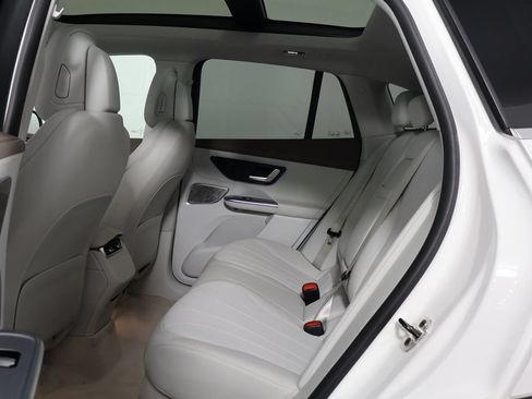 Certified 2023 Mercedes-Benz EQE 350+ SUV image 11