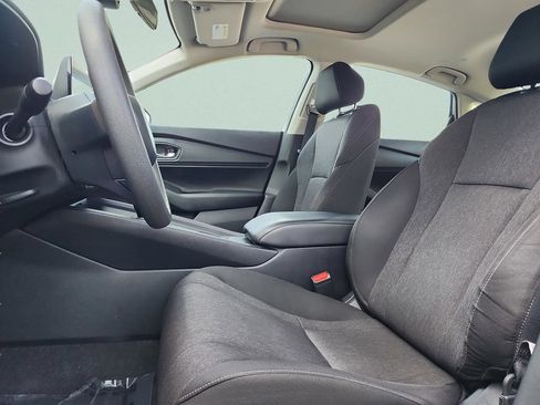 Certified 2023 Honda Accord EX image 19