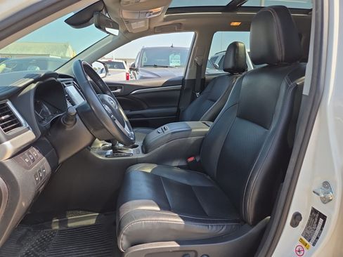 Used 2018 Toyota Highlander Limited Platinum w/ Protection Package #3 AWD/4WD image 8
