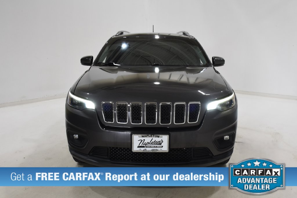 Used 2019 Jeep Cherokee Latitude Plus w/ Cold Weather Group AWD/4WD image 2