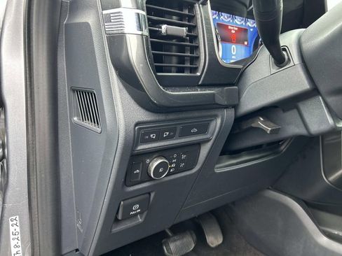 Certified 2022 Ford F150 XLT w/ Equipment Group 302A High image 23