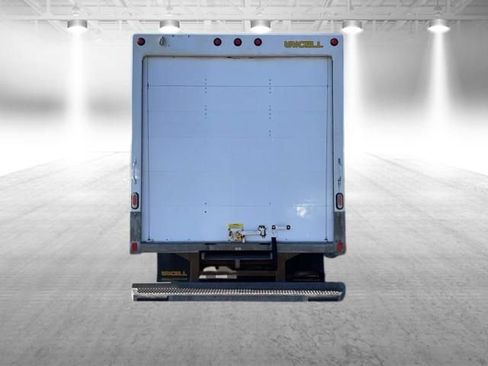 Used 2019 Chevrolet Express 3500 Extended RWD image 8