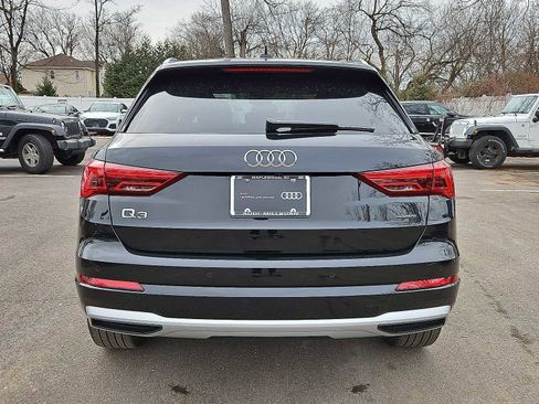Certified 2022 Audi Q3 2.0T Premium Plus image 23