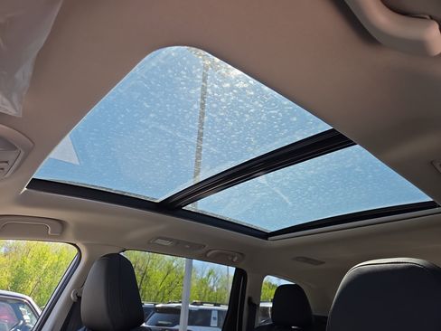 New 2026 Subaru Ascent Touring AWD/4WD image 17