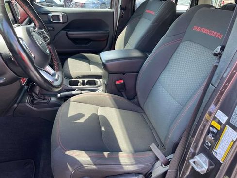 Used 2021 Jeep Wrangler Unlimited Rubicon AWD/4WD image 30