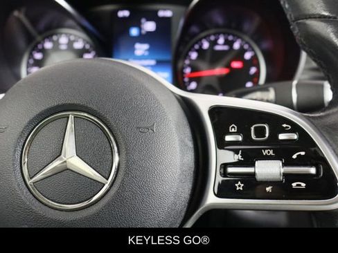 Used 2019 Mercedes-Benz C 300 Sedan image 10