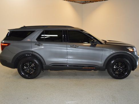 Used 2024 Ford Explorer Timberline w/ Timberline Technology Package AWD/4WD image 2