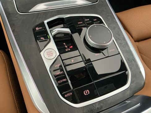 New 2026 BMW X5 sDrive40i w/ Climate Comfort Package image 15