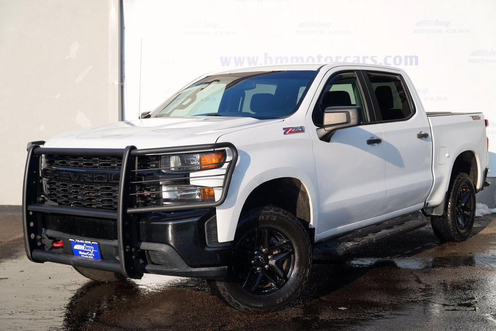 Used 2020 Chevrolet Silverado 1500 Custom Trail Boss w/ Custom Convenience Package AWD/4WD image 2