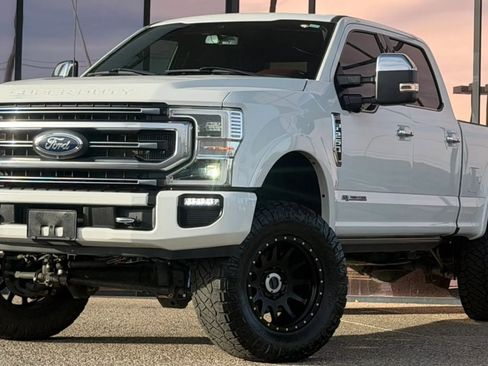 Used 2022 Ford F250 Platinum w/ Tremor Off-Road Package AWD/4WD image 3