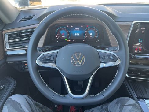 New 2026 Volkswagen Atlas SE image 31