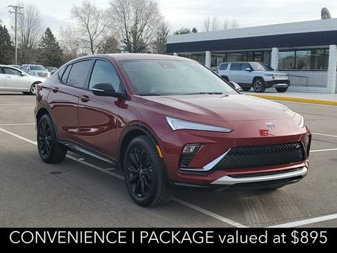 Used 2025 Buick Envista Sport Touring w/ Convenience I Package image 2