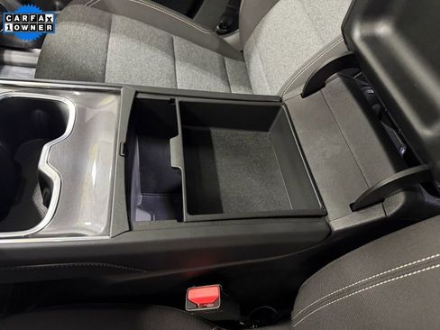 Used 2025 GMC Acadia Elevation image 24