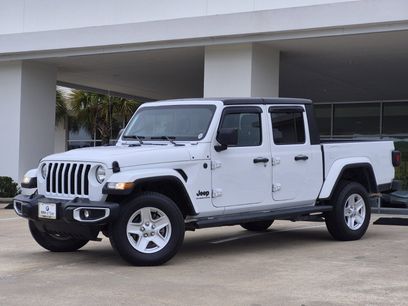 Used 2023 Jeep Gladiator Sport