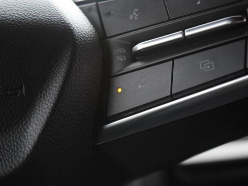 Used 2024 Chevrolet Traverse LT w/ Trailering Package image 23