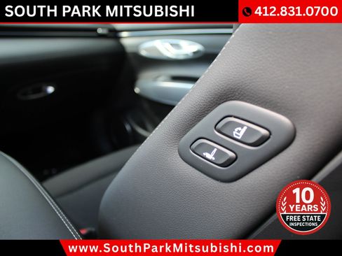Used 2023 Genesis GV70 2.5T w/ Sport Prestige Package AWD/4WD image 16