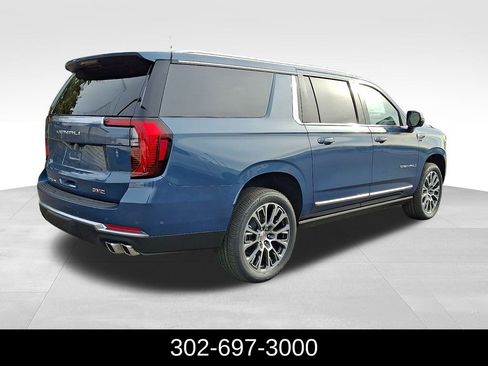 New 2026 GMC Yukon XL Denali w/ Sun & Power Step Package image 6