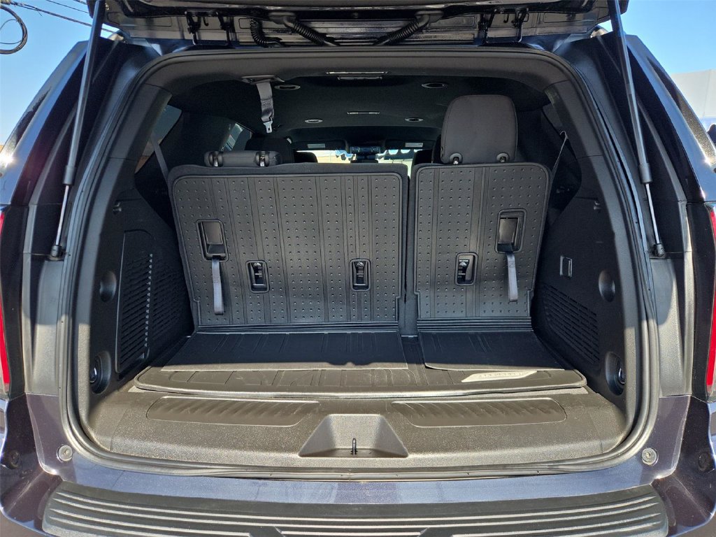 Certified 2023 Chevrolet Tahoe LS RWD image 17