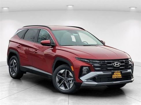 New 2026 Hyundai Tucson SEL image 1