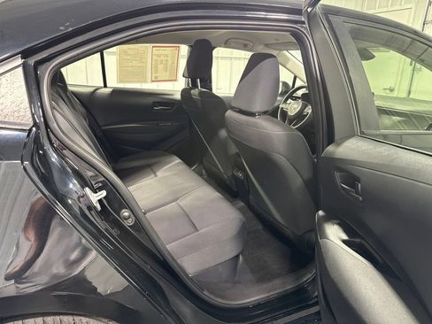 Used 2024 Toyota Corolla LE FWD image 12