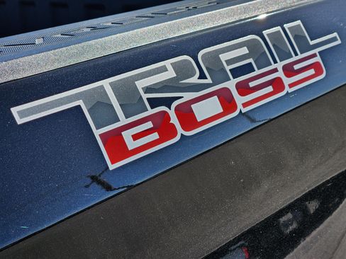 New 2026 Chevrolet Silverado 1500 LT Trail Boss w/ Safety Package AWD/4WD image 9