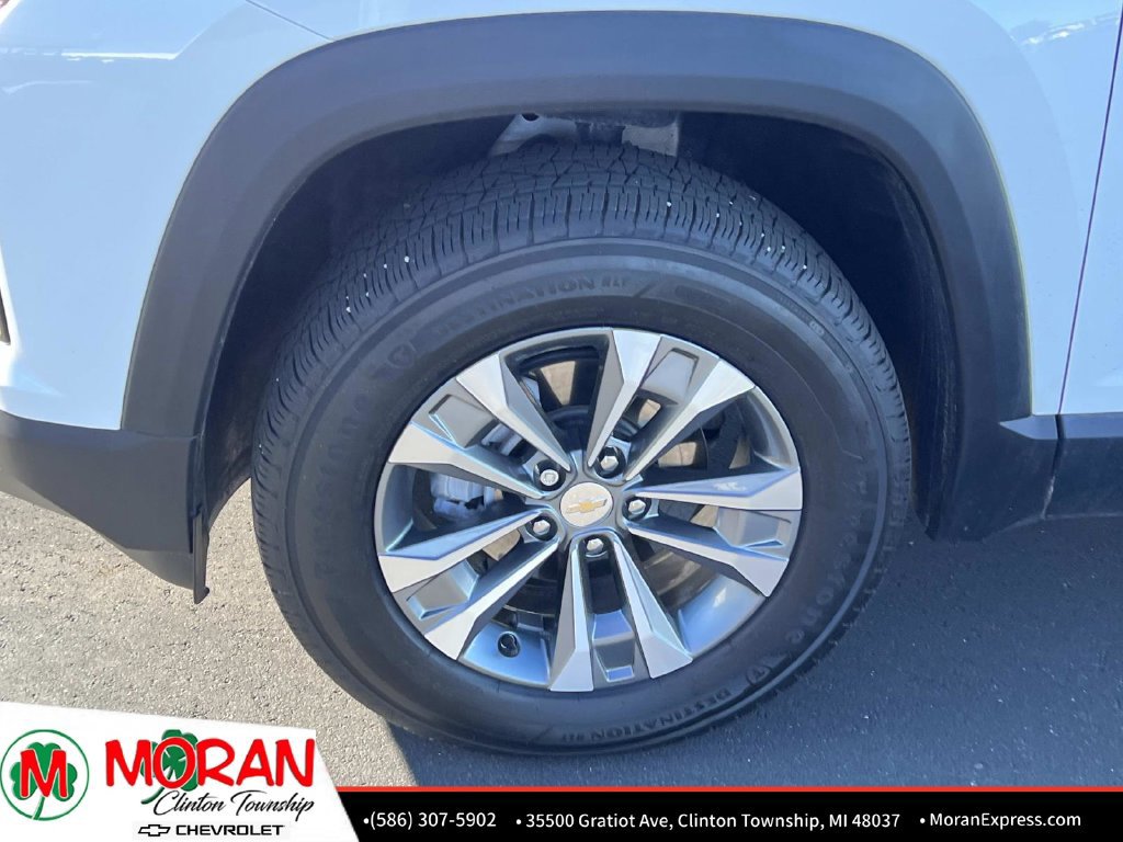 Certified 2025 Chevrolet Equinox LT w/ Convenience Package II FWD image 10
