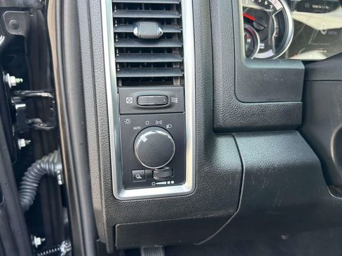 Used 2022 RAM 1500 Classic Warlock w/ Electronics Group image 19