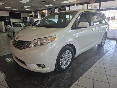 Used 2017 Toyota Sienna XLE