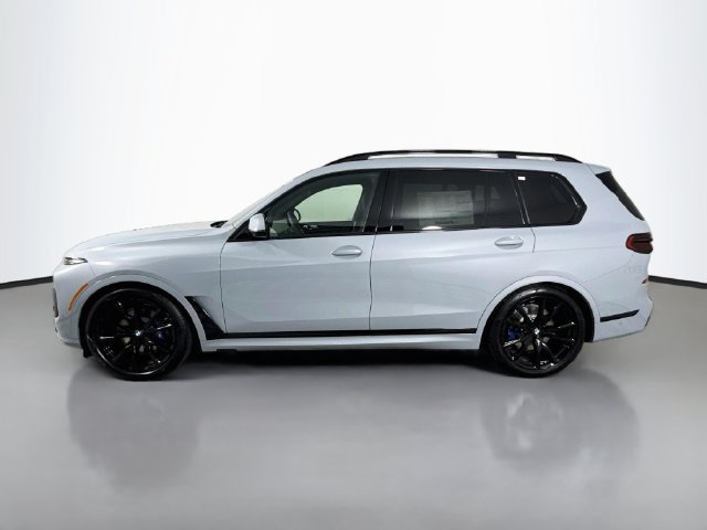 Used 2027 BMW X7 xDrive40i w/ M Sport Package AWD/4WD image 4