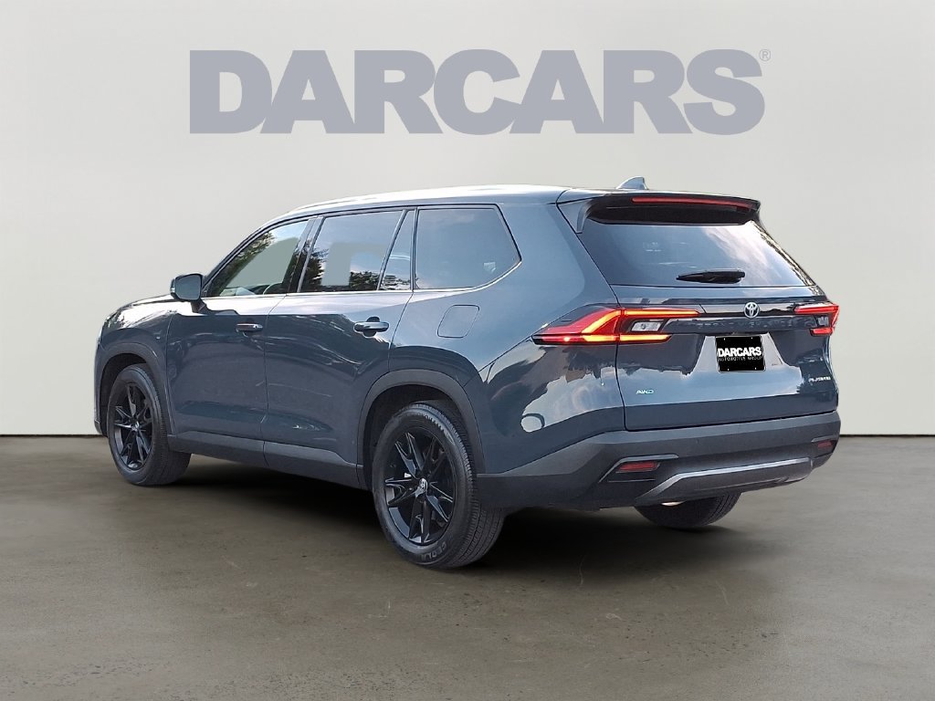 Used 2024 Toyota Grand Highlander AWD image 4