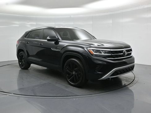 Used 2023 Volkswagen Atlas Cross Sport SE w/ Black Wheel Package AWD/4WD image 57
