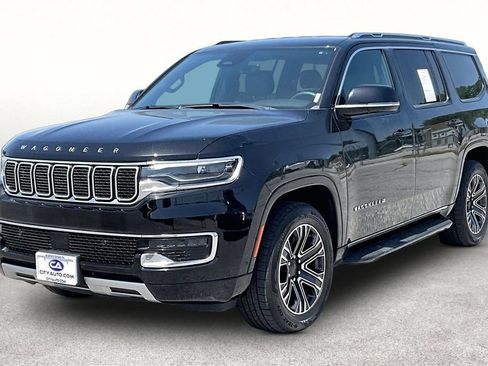 Used 2024 Jeep Wagoneer Series II AWD/4WD image 13