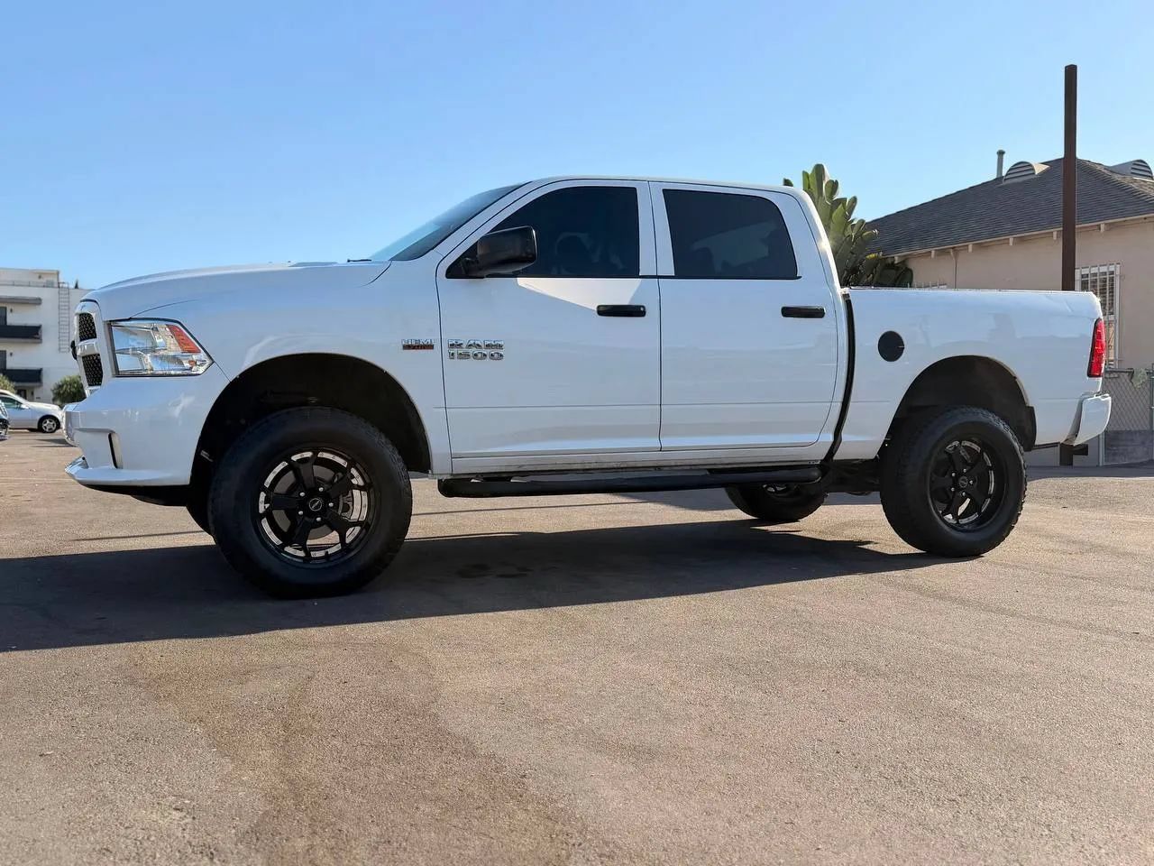 Used 2014 RAM 1500 Express AWD/4WD image 8