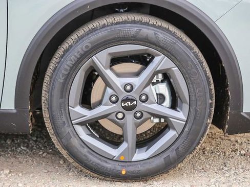 New 2026 Kia K4 LXS image 10