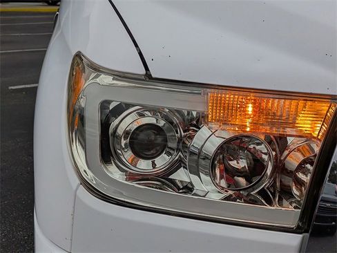 Used 2011 Toyota Tundra Limited image 9